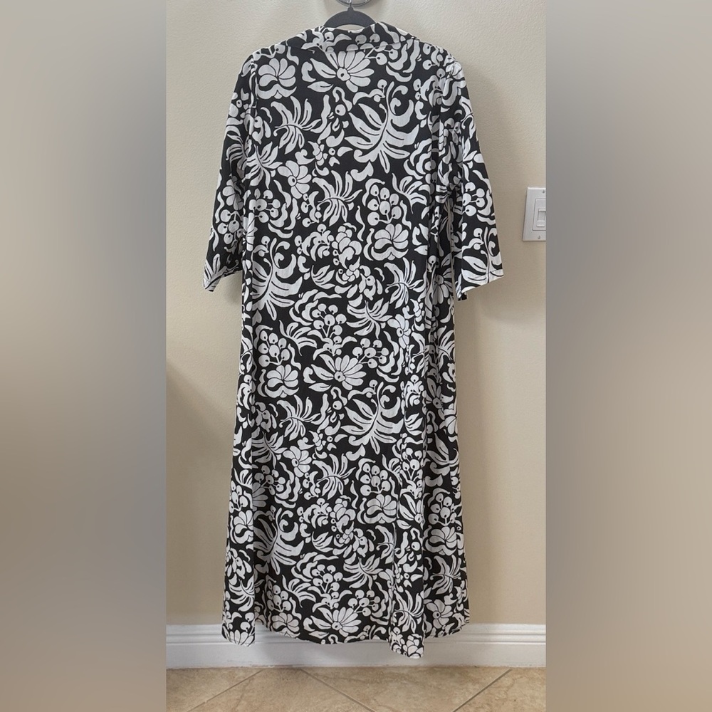 Black and White Floral Maxi Dress